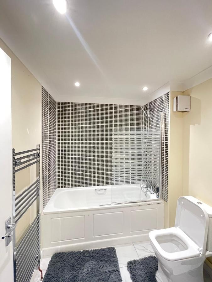 Relaxing Double Rooms In A Beautiful House Ipswich Esterno foto